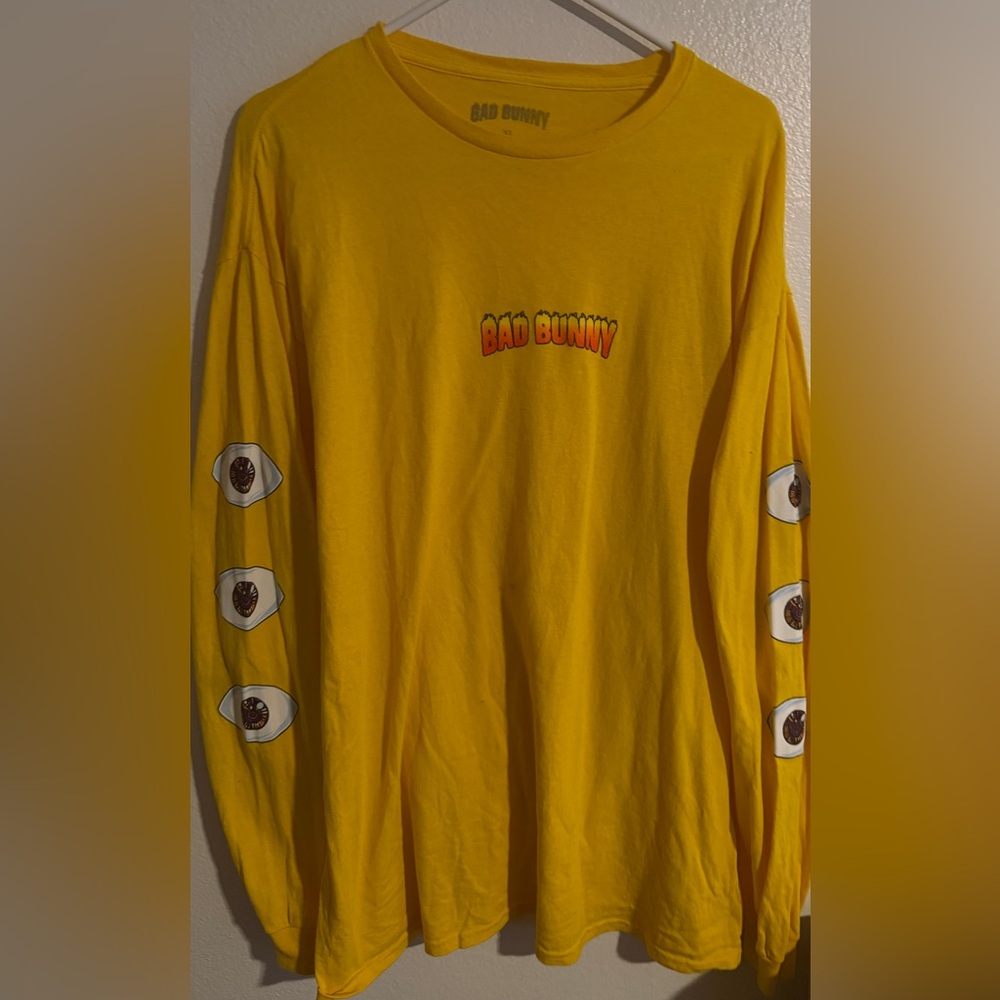RARE Bad Bunny 2018 tour shirt
